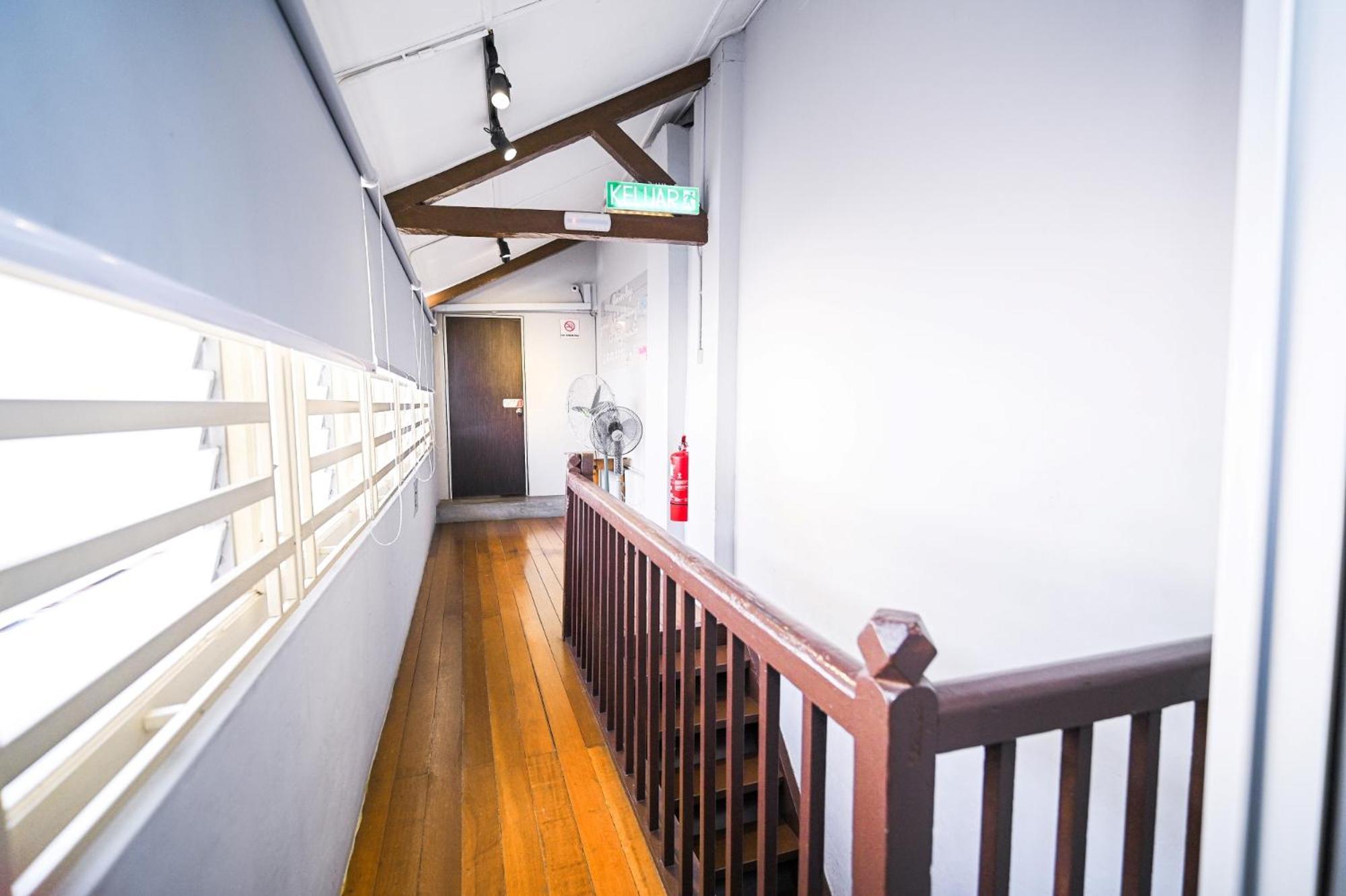 Swing & Pillows @ Beach Street George Town Exterior photo